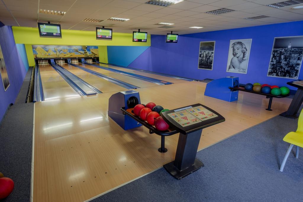 Hotel Tenis Zvolen Eksteriør bilde